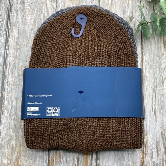 Men’s Comfy Cozy Warm Winter Beanie Stocking Hat Set, 3-Pack - Picture 3 of 5